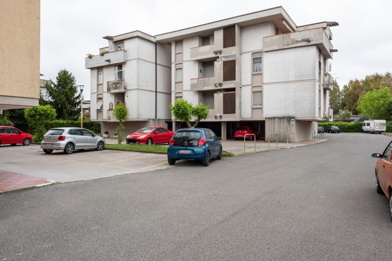 Luni Mare Bright Terrace Flat With Parking Apartment Marinella di Sarzana Ngoại thất bức ảnh